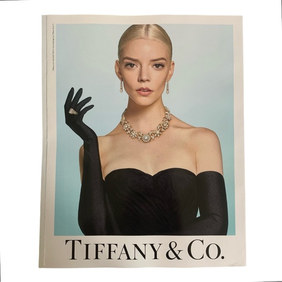 Town and Country Magazine November 2023 Darren Walker Justice The Heroes Issue - Picture 3 of 4